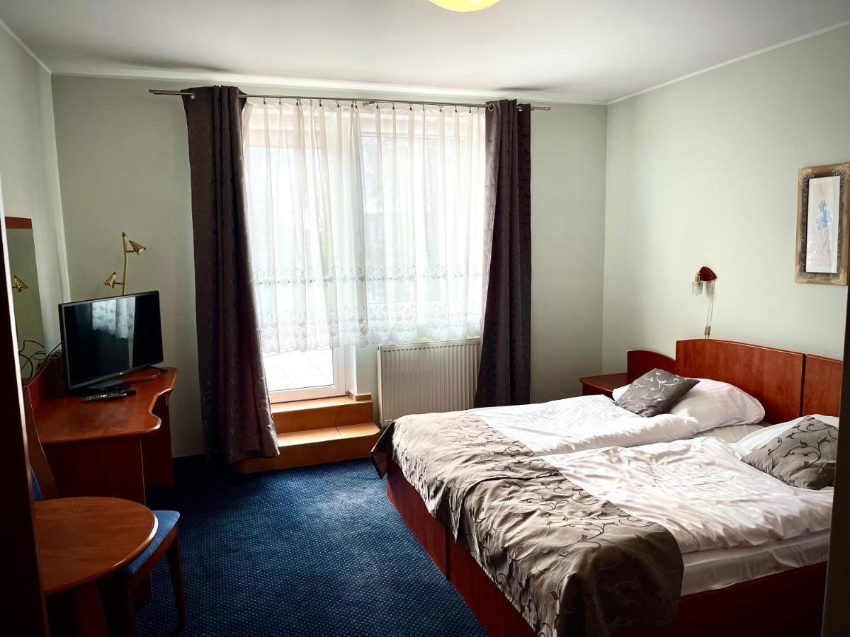 Hotel Dowhan Nowe Exterior foto